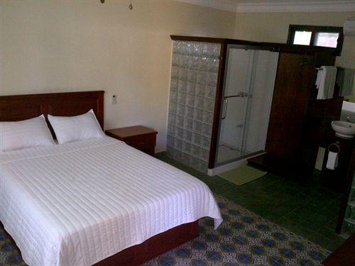 Hotel La Cretonne Les Cayes Exteriér fotografie