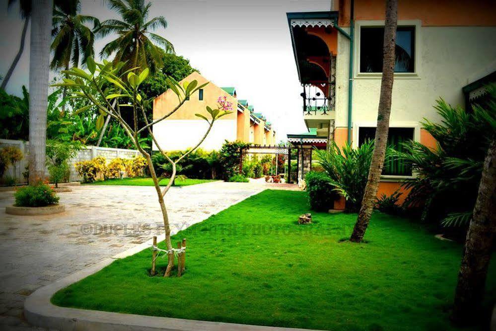 Hotel La Cretonne Les Cayes Exteriér fotografie